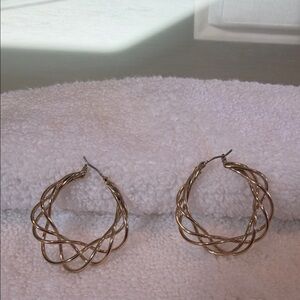 Source Unknown Twisted Gold Hoop Earrings